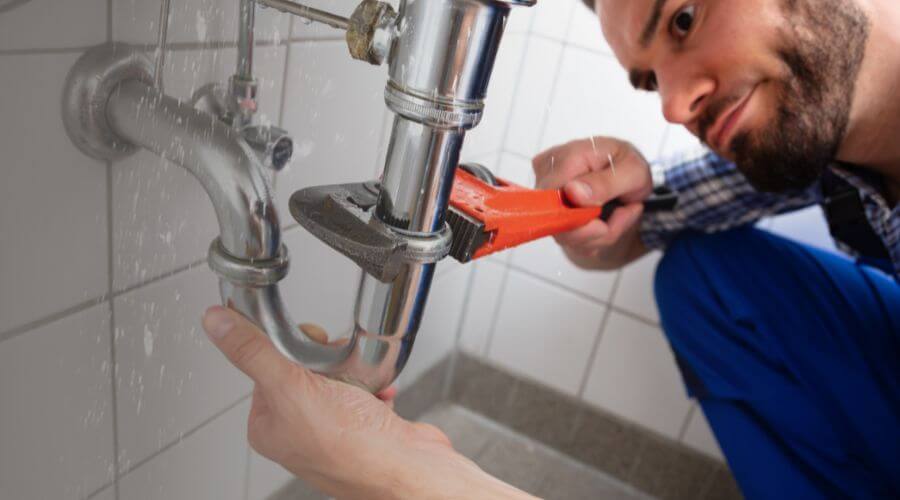 Local tankless water heater installation in Summersville, WV